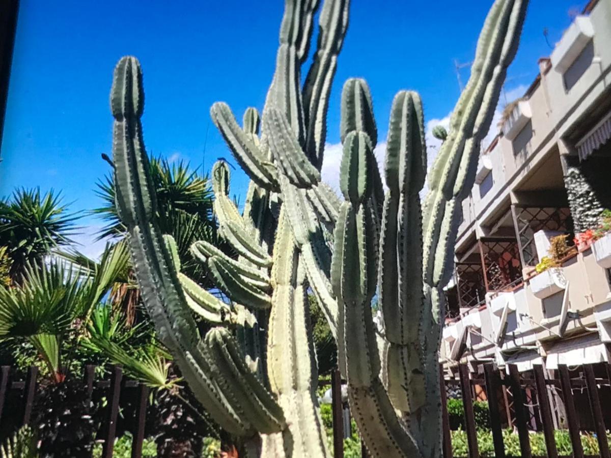 Taormina Mare Piscina Fondachello Lejlighed Fondachello  Eksteriør billede